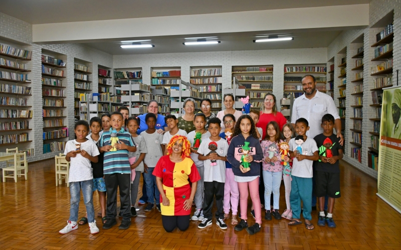 Secretarias Municipais de Cultura e Educação celebram Dia Nacional da Biblioteca