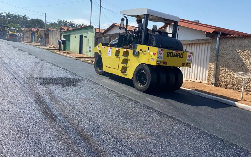 Residencial Cajuru recebe recapeamento