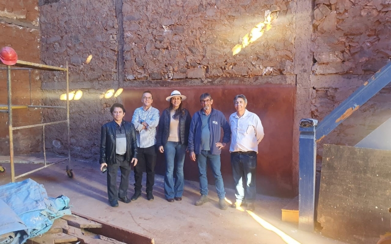 Equipe da Prefeitura acompanha obras de restauração das igrejas do Desemboque