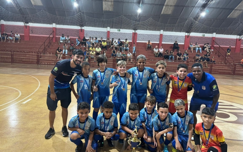 Equipes de futsal conquistam dois ouros e uma prata no Campeonato Regional de Igarapava