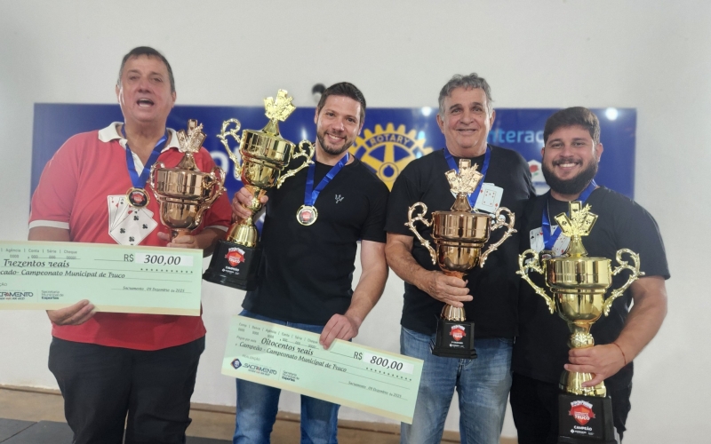 Final do Torneio Municipal de Truco 2025 teve homenagem e ação solidária