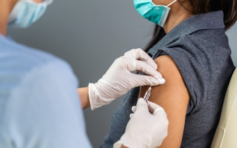 Vacinação contra a Covid-19 passa a ser realizada em cada unidade de saúde